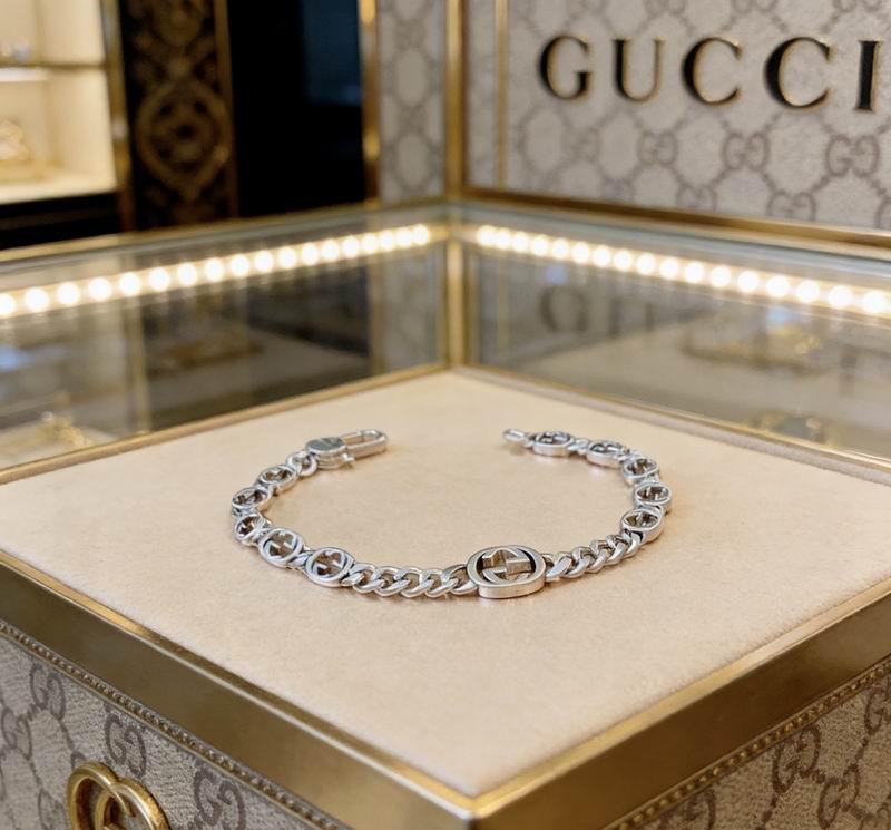 Gucci Bracelet 03yxs182
